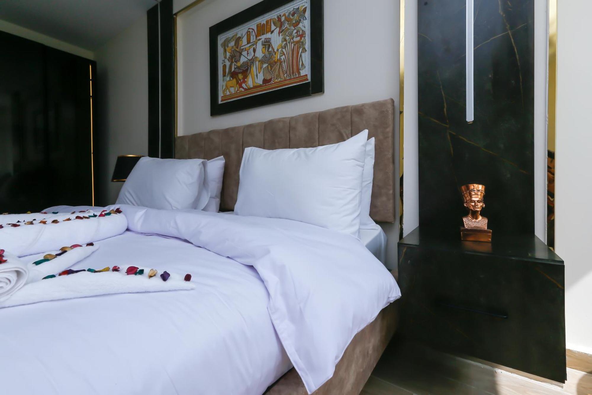 Taj Pyramids View Inn Kafret el-Gabal Exterior photo