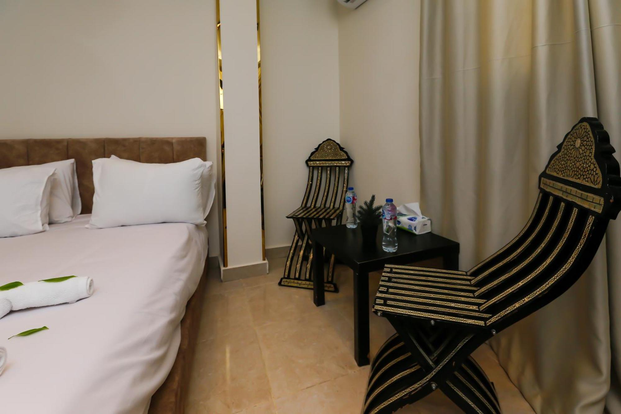 Taj Pyramids View Inn Kafret el-Gabal Exterior photo