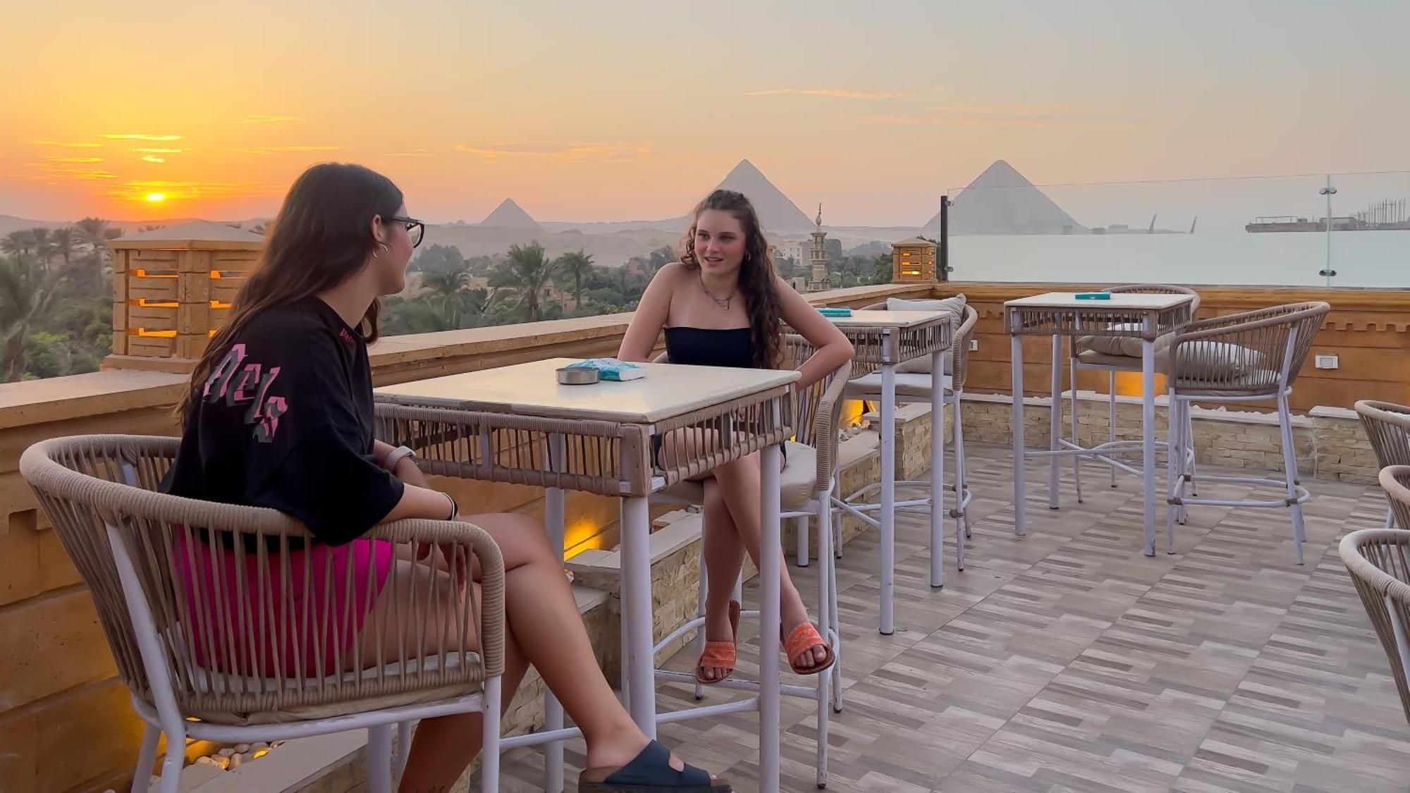 Taj Pyramids View Inn Kafret el-Gabal Exterior photo