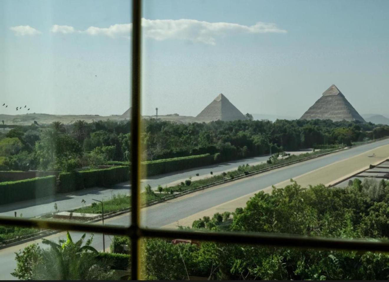 Taj Pyramids View Inn Kafret el-Gabal Exterior photo